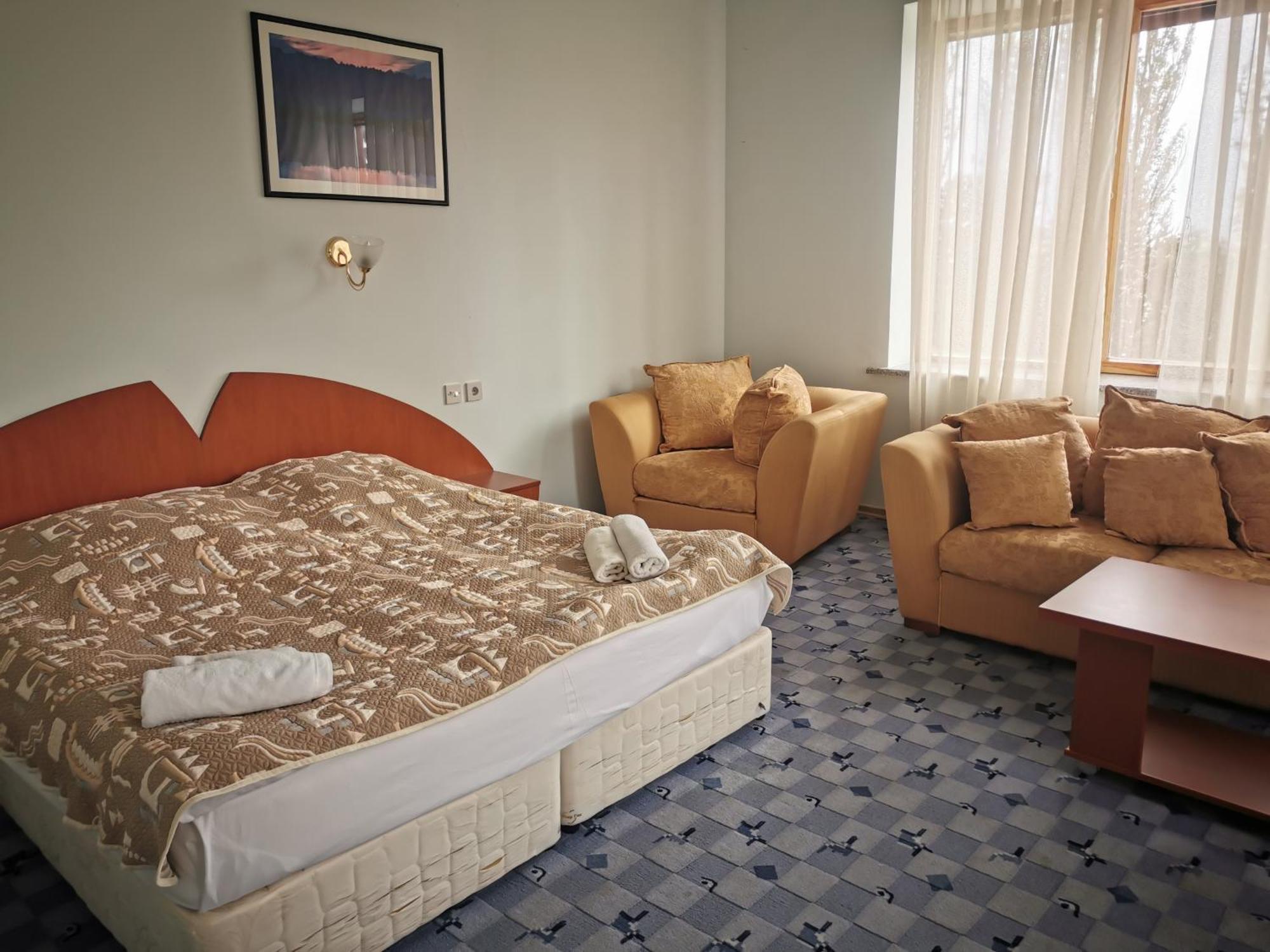 Blue Sevan Hotel Стая снимка